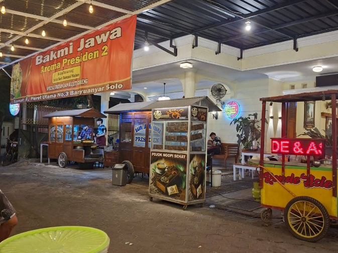 Suasana Restoran